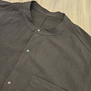 Lululemon Black Short Sleeve‎ Button Shirt Mens XL Airing Easy Mesh Mock Collar